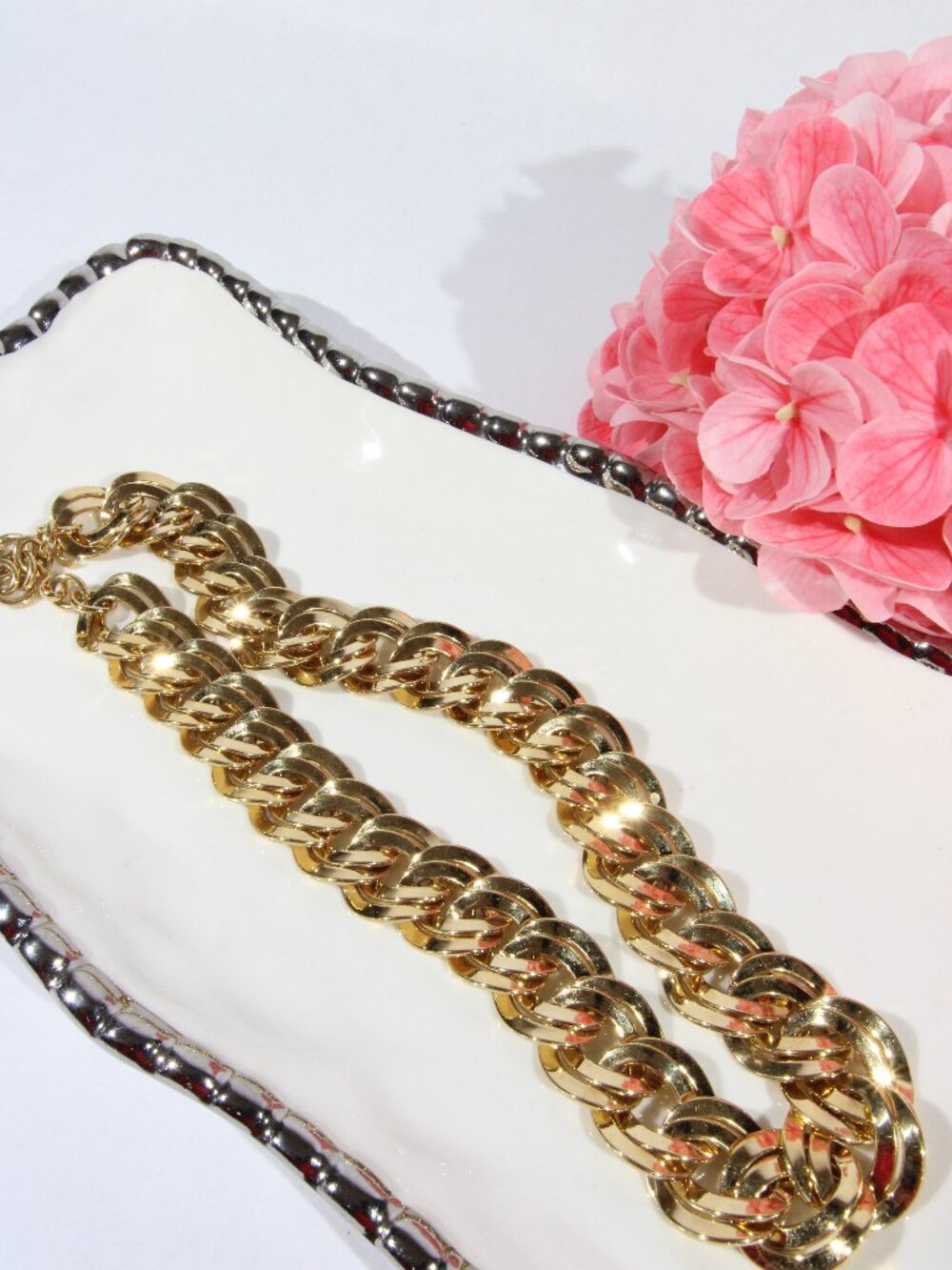 Vintage Monet Gold Tone Double Link Chain Necklace - Picture 7 of 8